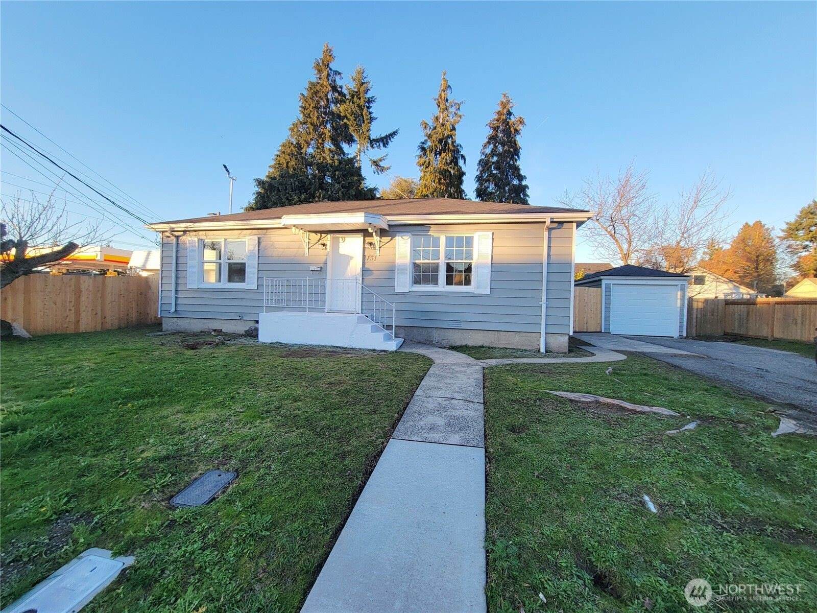 131 South 64th Street, Tacoma, WA 98408
