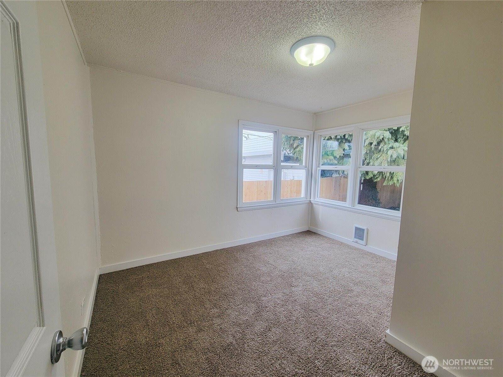 131 South 64th Street, Tacoma, WA 98408