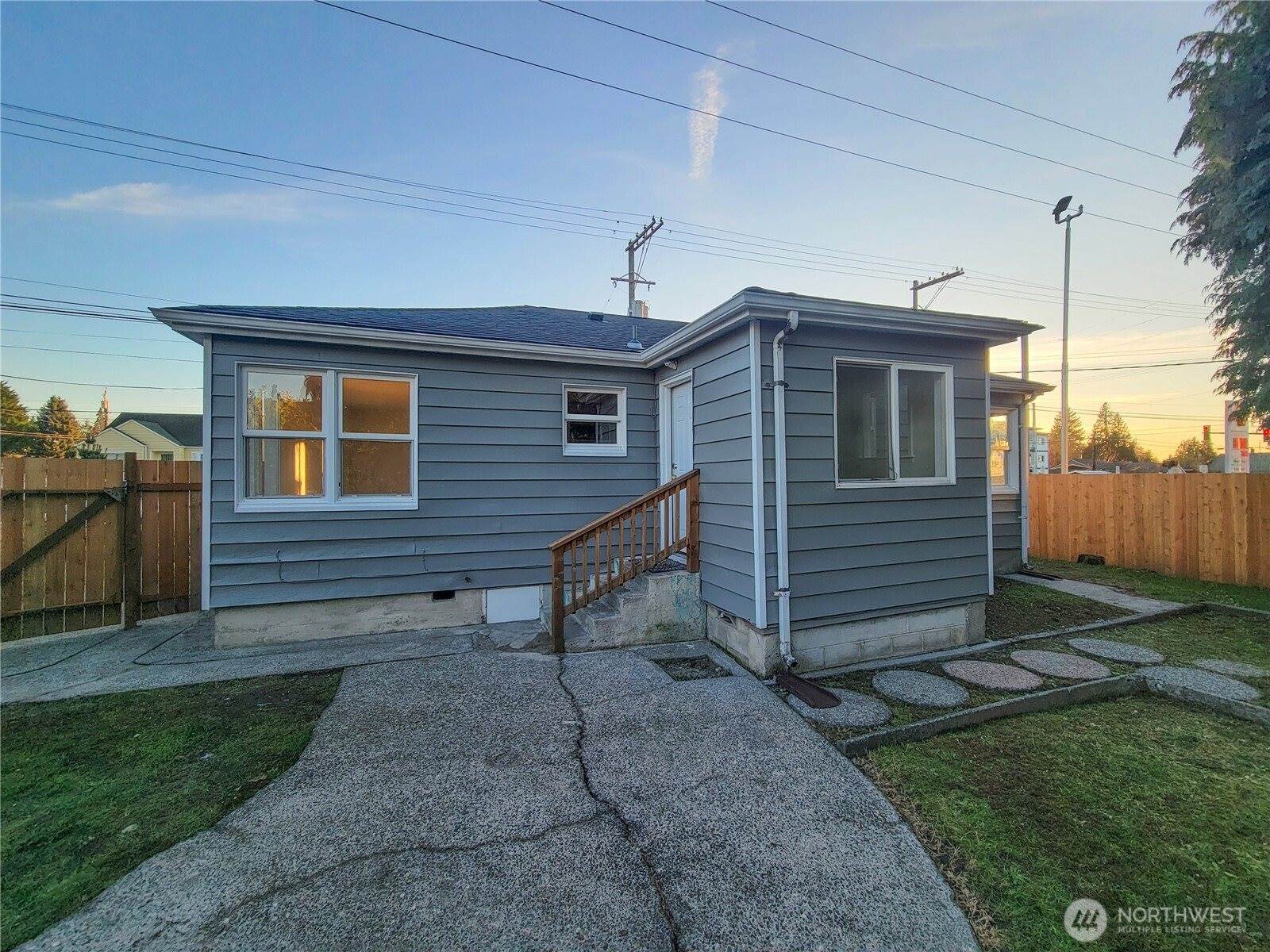 131 South 64th Street, Tacoma, WA 98408