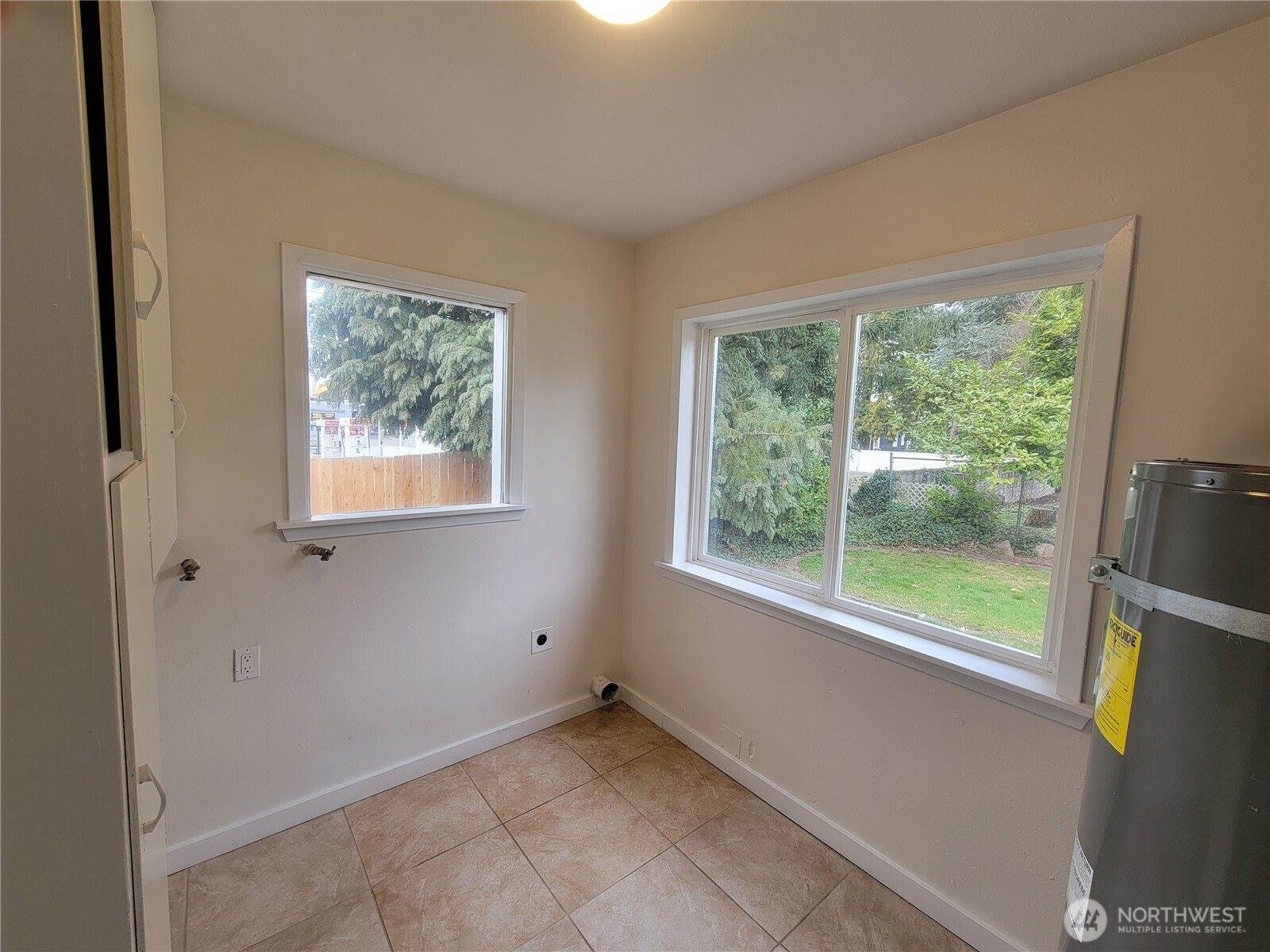 131 South 64th Street, Tacoma, WA 98408