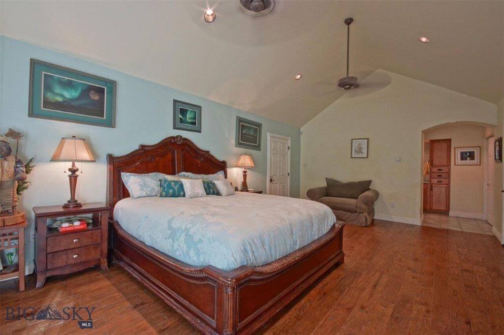 770 Mountain Moose Road, Bozeman, MT 59715