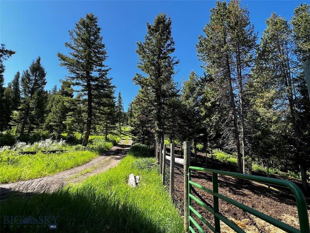 770 Mountain Moose Road, Bozeman, MT 59715