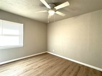 2821 NW 23rd St, Lawton, OK 73505