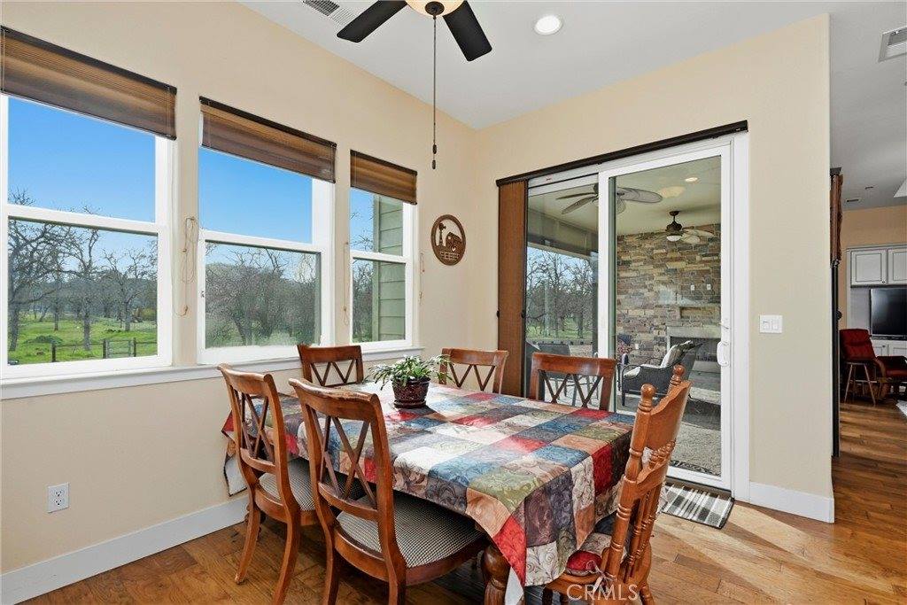 21145 Yankee Valley Road, Hidden Valley Lake, CA 95467