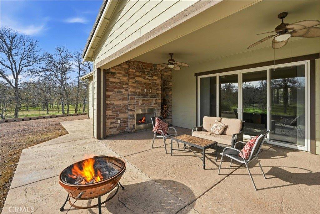 21145 Yankee Valley Road, Hidden Valley Lake, CA 95467