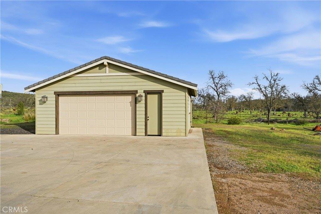 21145 Yankee Valley Road, Hidden Valley Lake, CA 95467