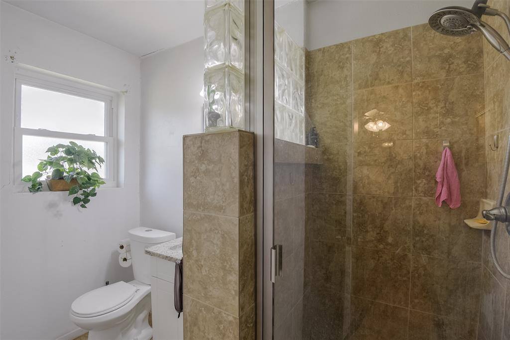 2740 Maceo Circle, Dallas, TX 75216