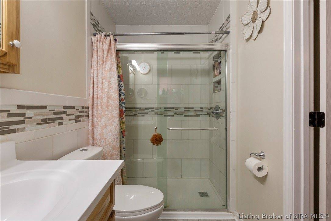 3616 Alyn Court, Jeffersonville, IN 47130