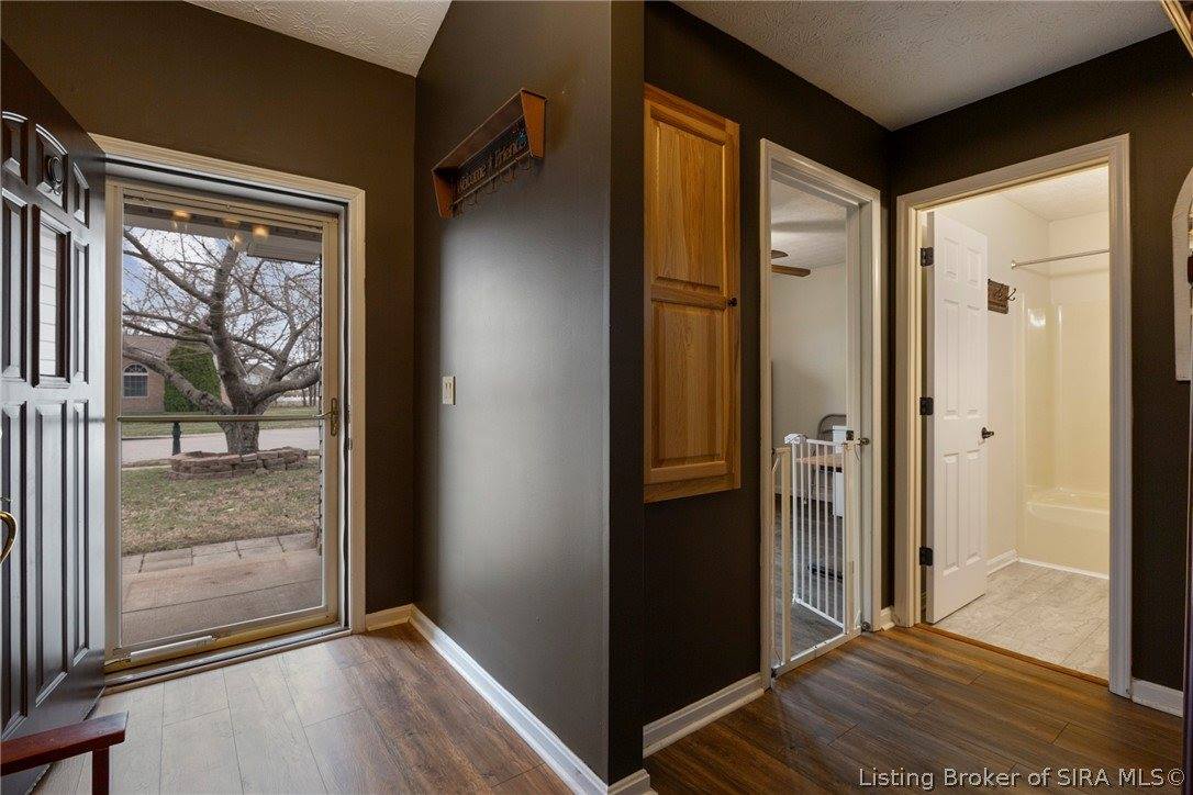 3616 Alyn Court, Jeffersonville, IN 47130