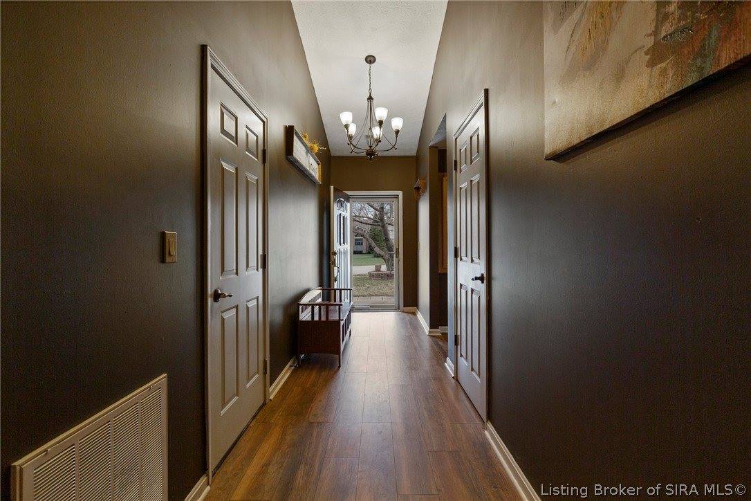 3616 Alyn Court, Jeffersonville, IN 47130