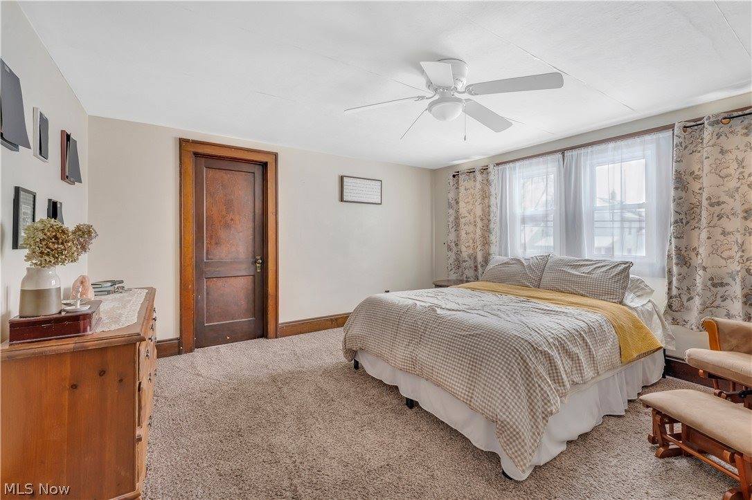 869 West Spruce Avenue, Ravenna, OH 44266