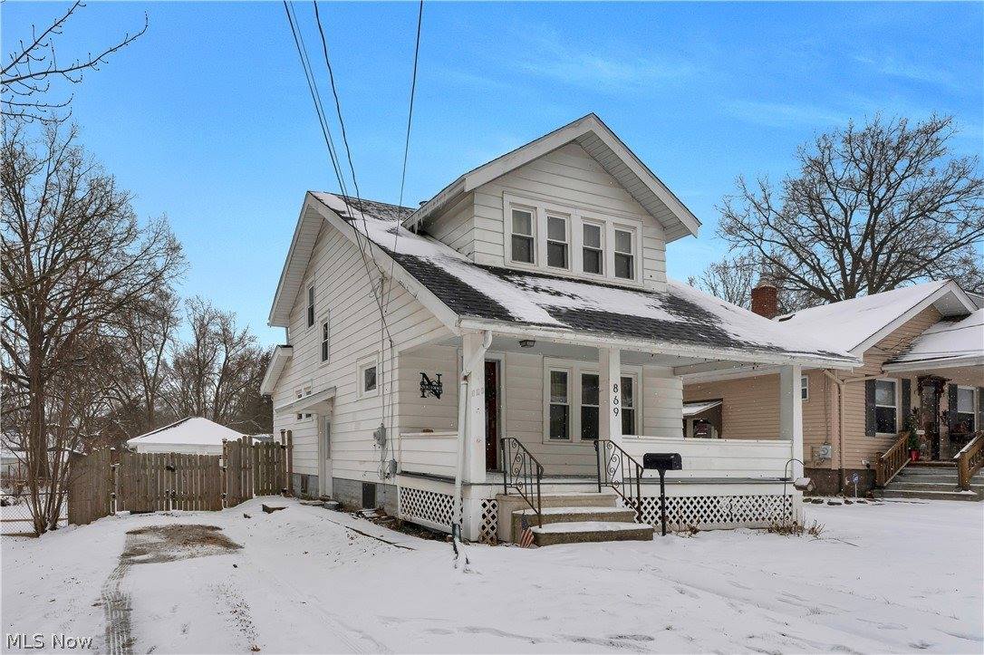 869 West Spruce Avenue, Ravenna, OH 44266