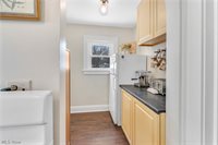 869 West Spruce Avenue, Ravenna, OH 44266