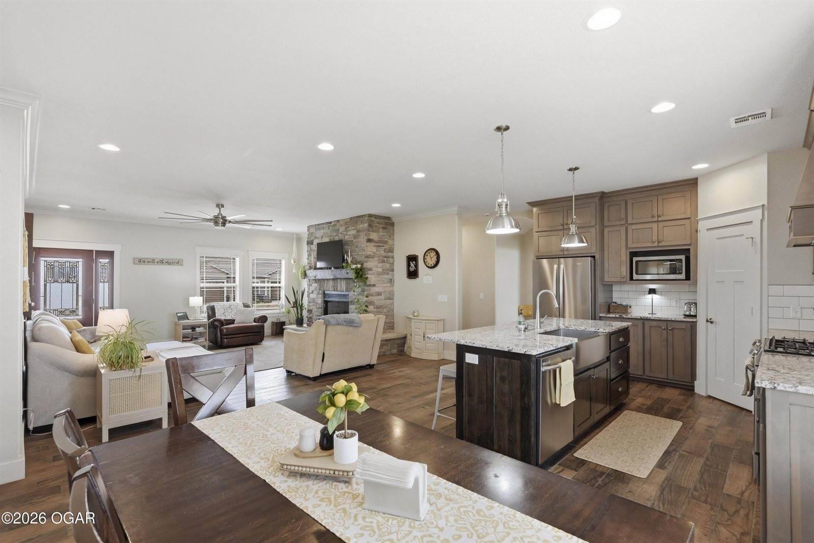 1901 Cattails Drive, Joplin, MO 64801