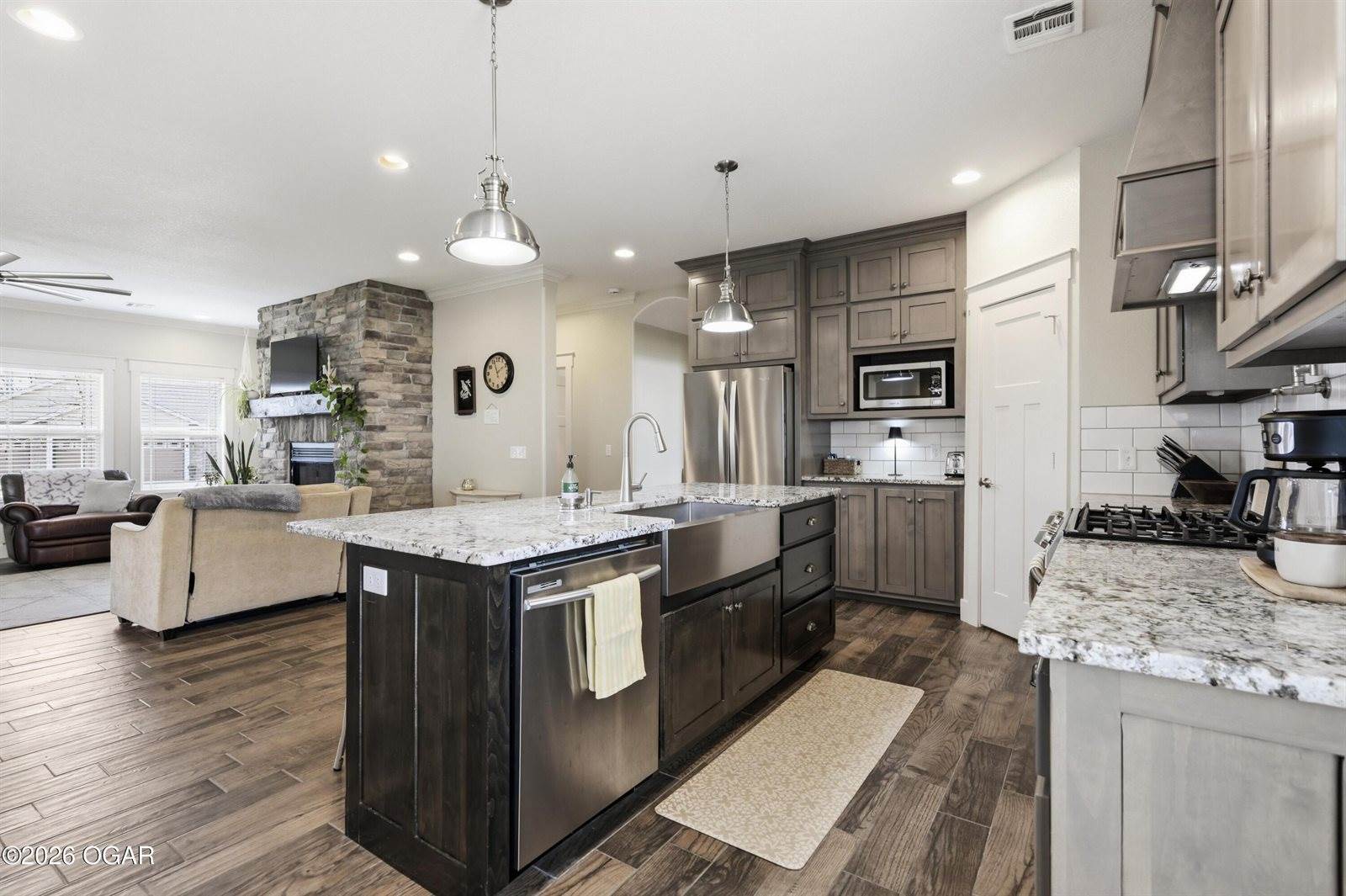 1901 Cattails Drive, Joplin, MO 64801