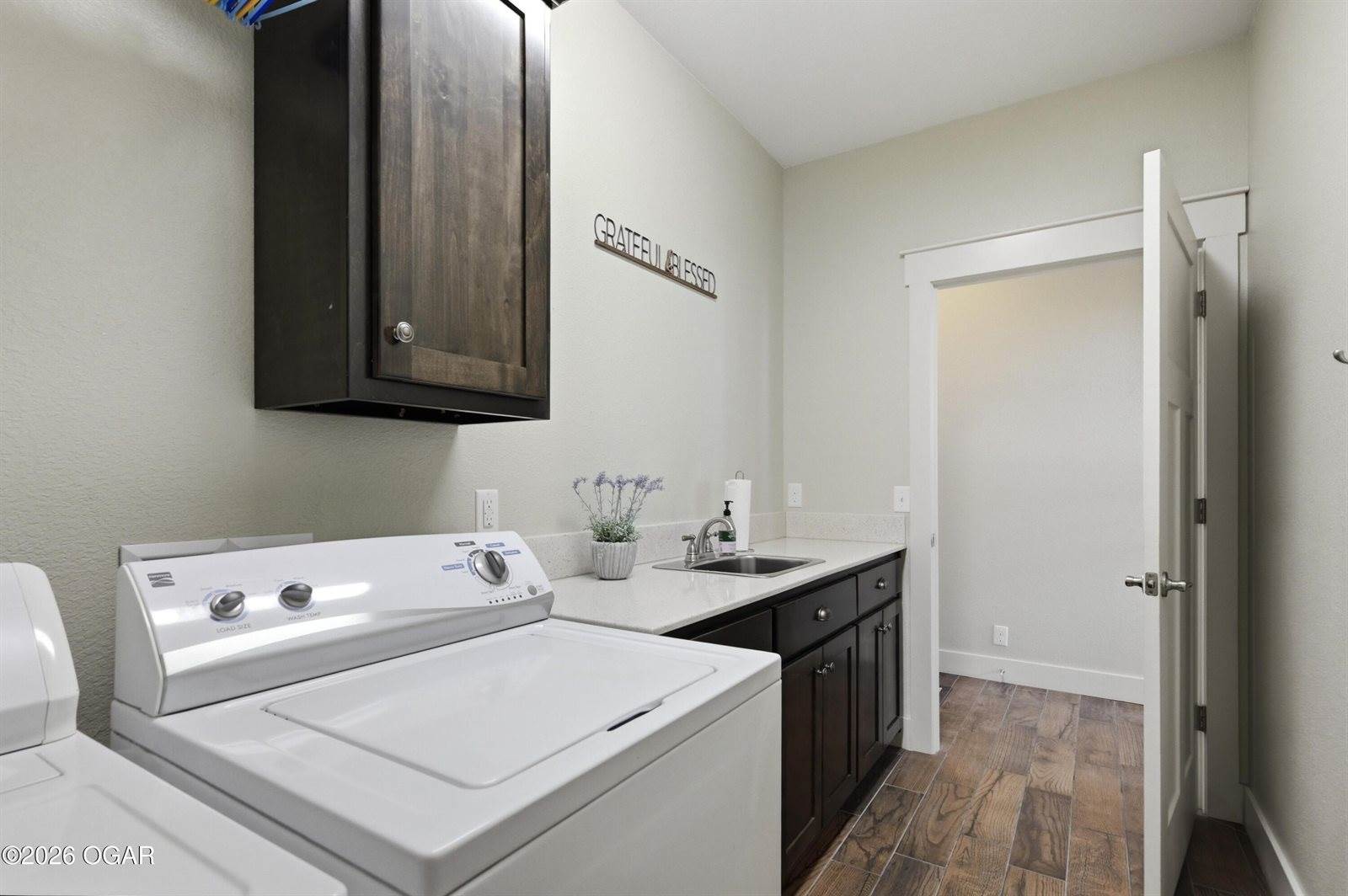 1901 Cattails Drive, Joplin, MO 64801