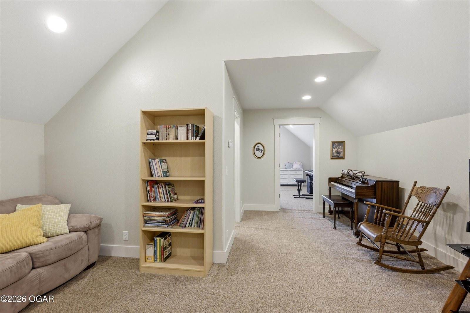 1901 Cattails Drive, Joplin, MO 64801