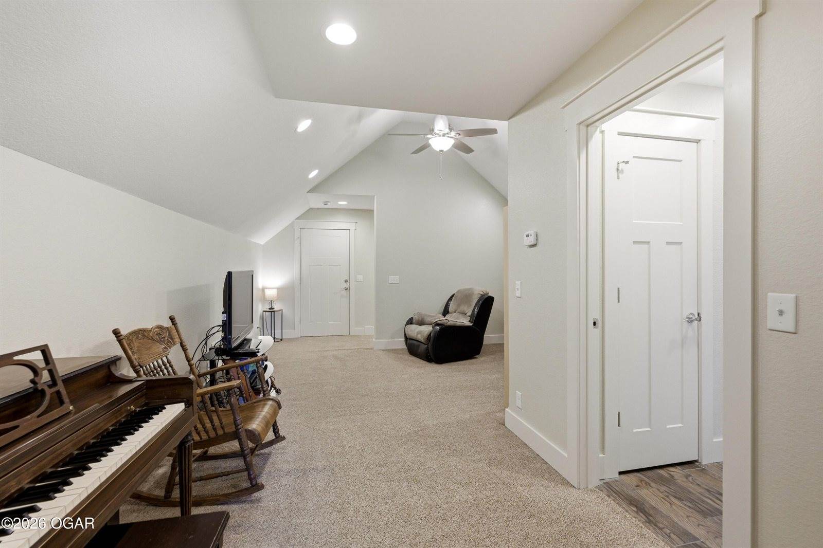 1901 Cattails Drive, Joplin, MO 64801