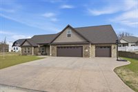 1901 Cattails Drive, Joplin, MO 64801