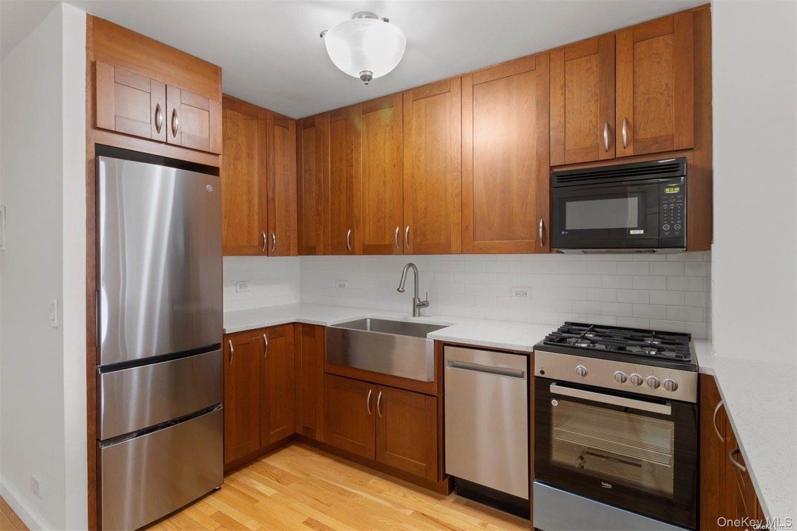345 East 93rd Street, #14J, New York, NY 10128