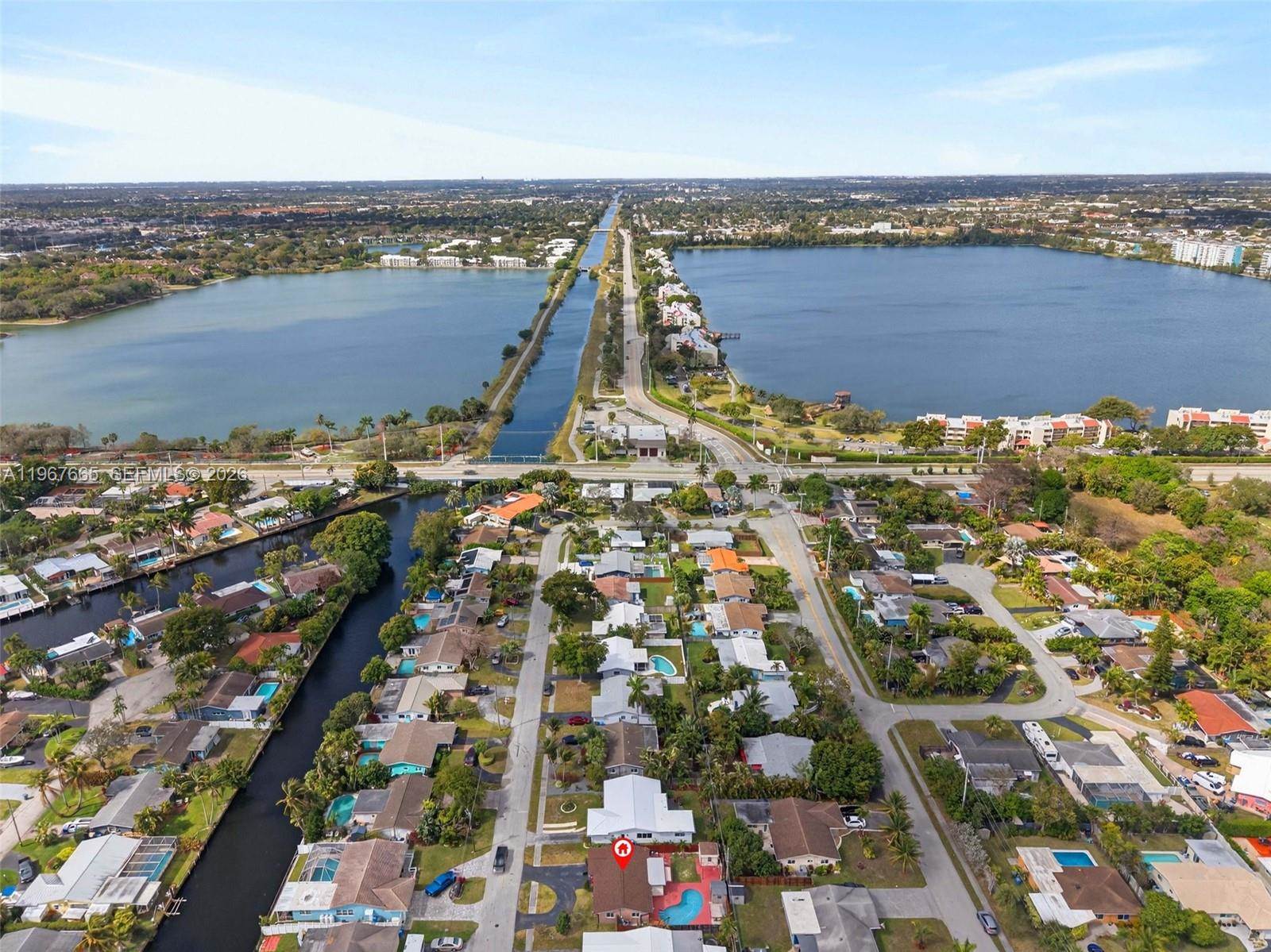 1919 NW 38th St, Oakland Park, FL 33309