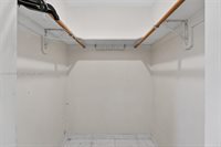 1919 NW 38th St, Oakland Park, FL 33309
