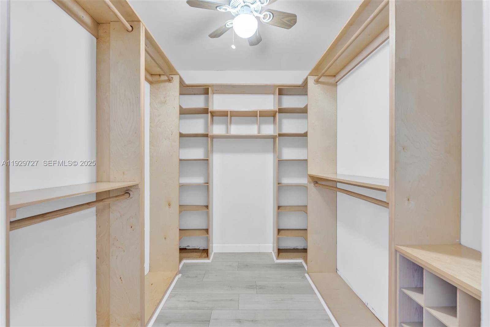 2945 NW 68th St, Fort Lauderdale, FL 33309