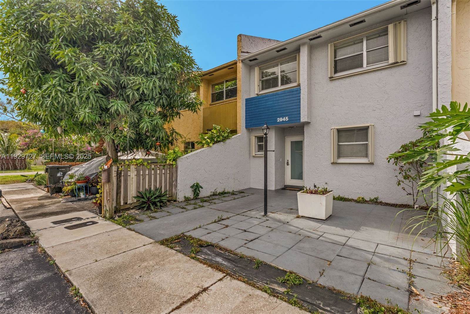 2945 NW 68th St, Fort Lauderdale, FL 33309