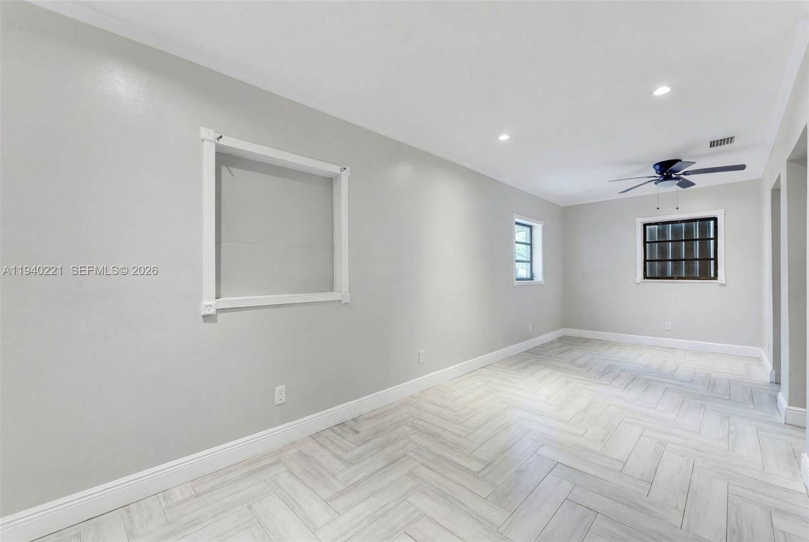 660 NE 59th Ct, Oakland Park, FL 33334