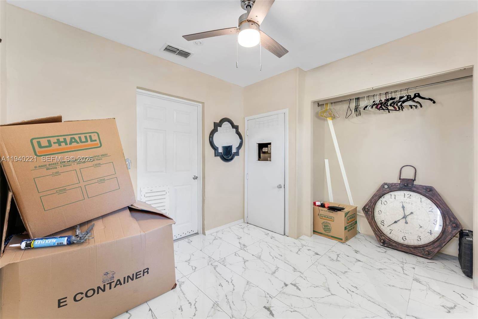 660 NE 59th Ct, Oakland Park, FL 33334