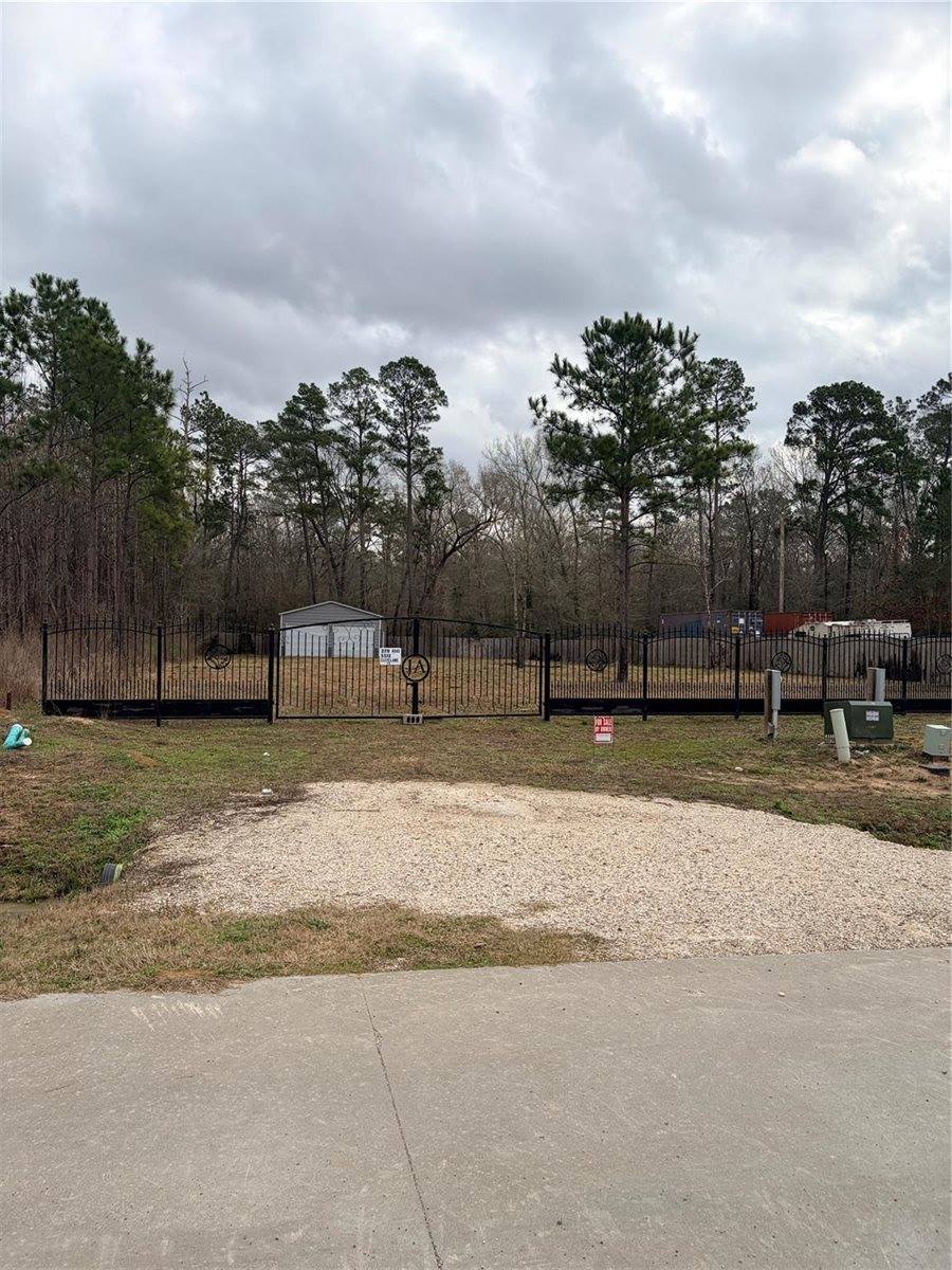 279 & 281 Road 5513, Cleveland, TX 77327