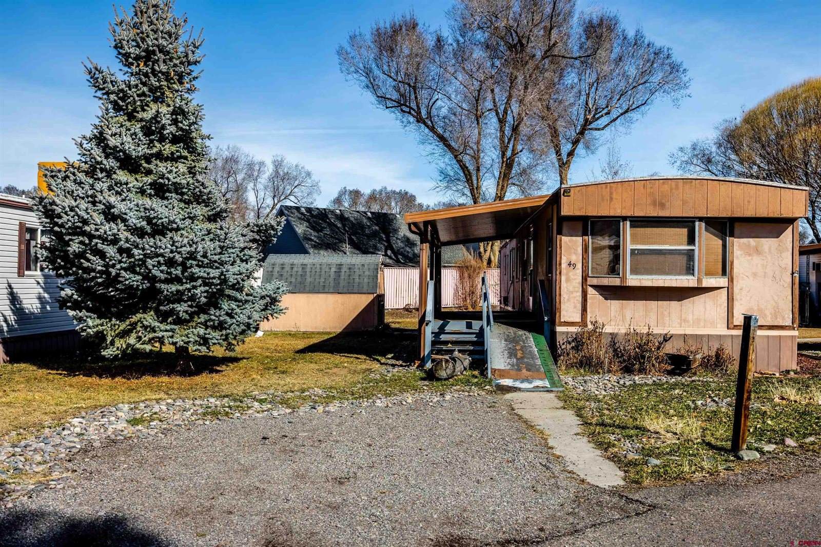 383 S Hillcrest Drive, Montrose, CO 81401