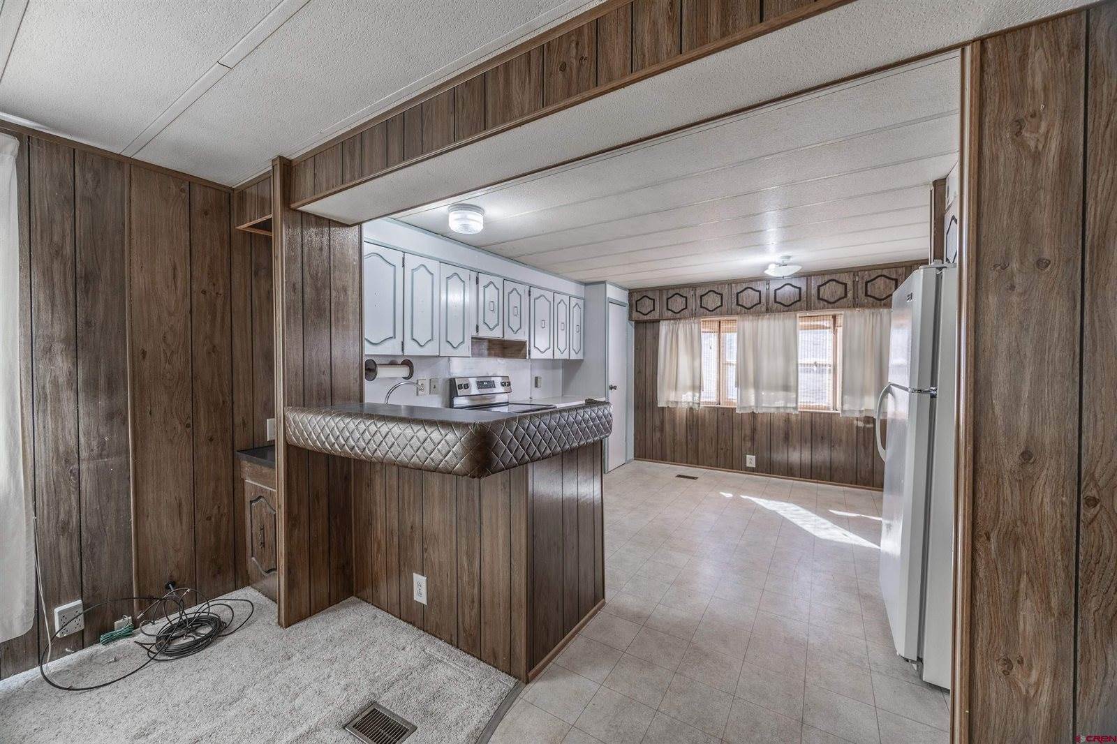 383 S Hillcrest Drive, Montrose, CO 81401