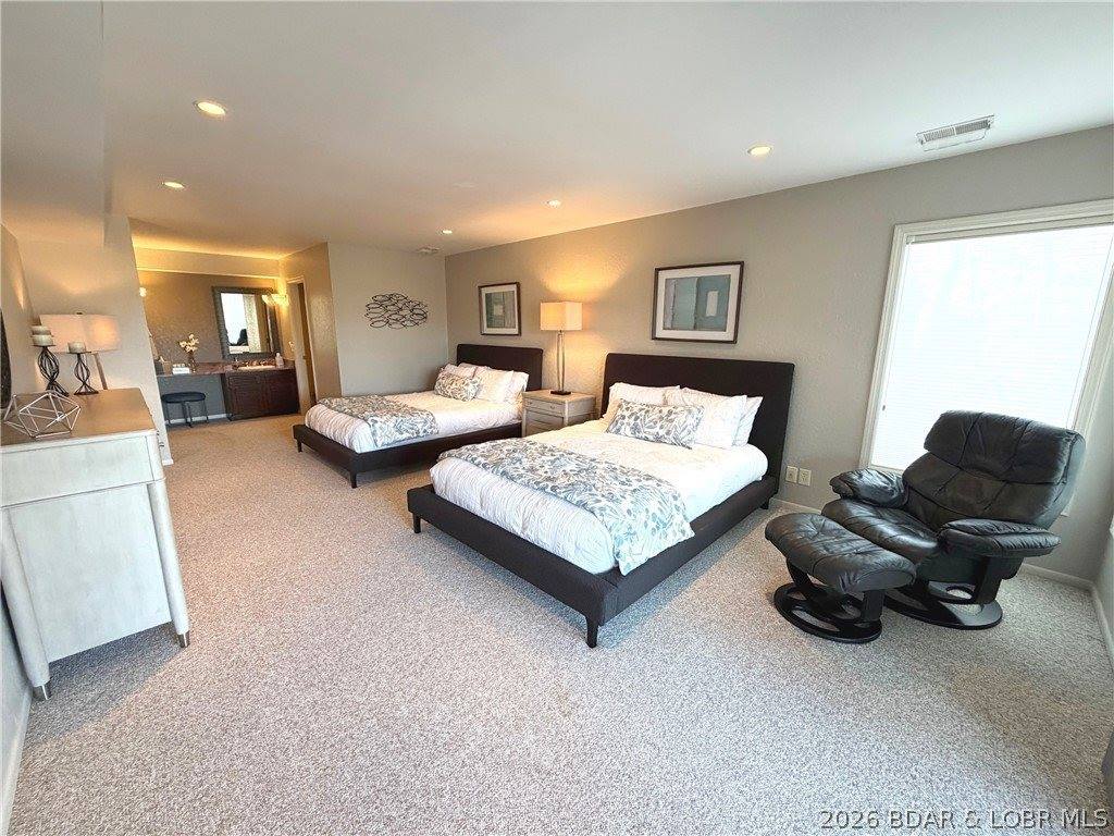 421 Staniel Cay Drive, Osage Beach, MO 65065