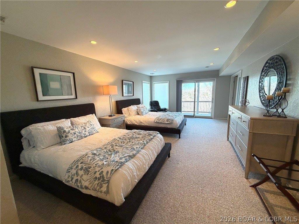 421 Staniel Cay Drive, Osage Beach, MO 65065