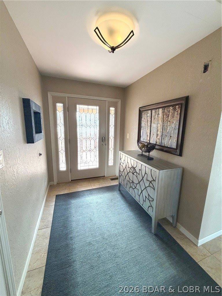 421 Staniel Cay Drive, Osage Beach, MO 65065