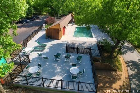 421 Staniel Cay Drive, Osage Beach, MO 65065