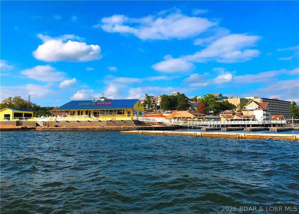 421 Staniel Cay Drive, Osage Beach, MO 65065