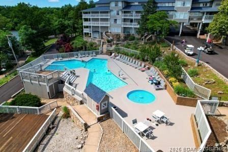 421 Staniel Cay Drive, Osage Beach, MO 65065