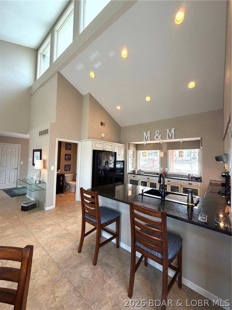 421 Staniel Cay Drive, Osage Beach, MO 65065