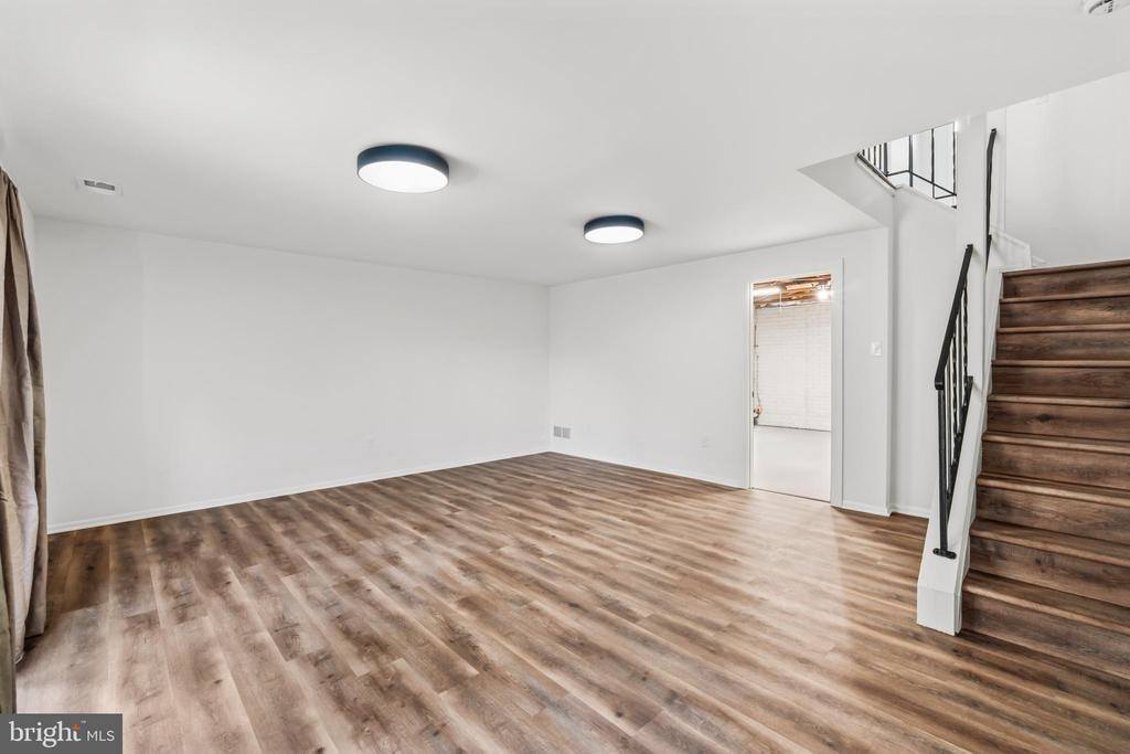 6096 Majors Lane, Columbia, MD 21045