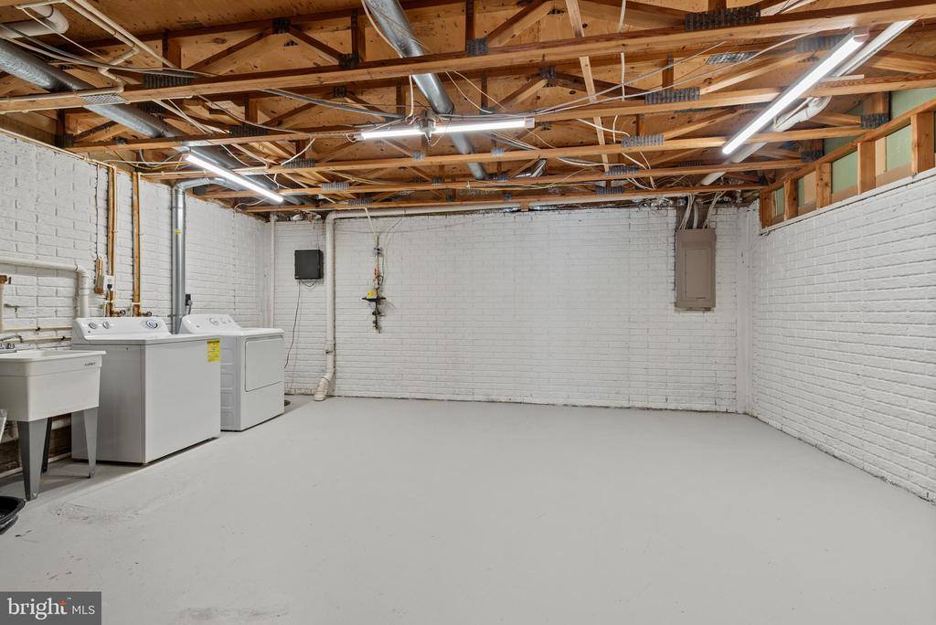 6096 Majors Lane, Columbia, MD 21045