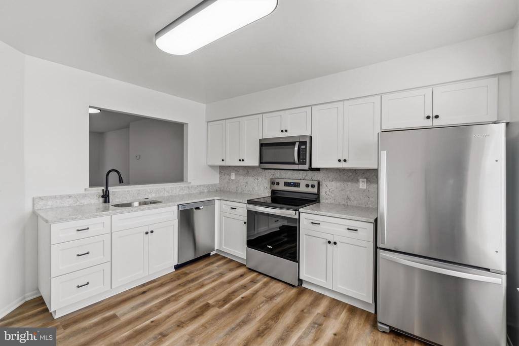 6096 Majors Lane, Columbia, MD 21045