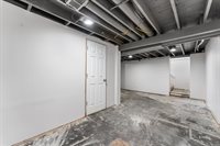 216 5th Street East, Milan, IL 61264