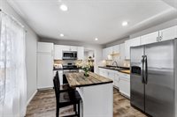 216 5th Street East, Milan, IL 61264
