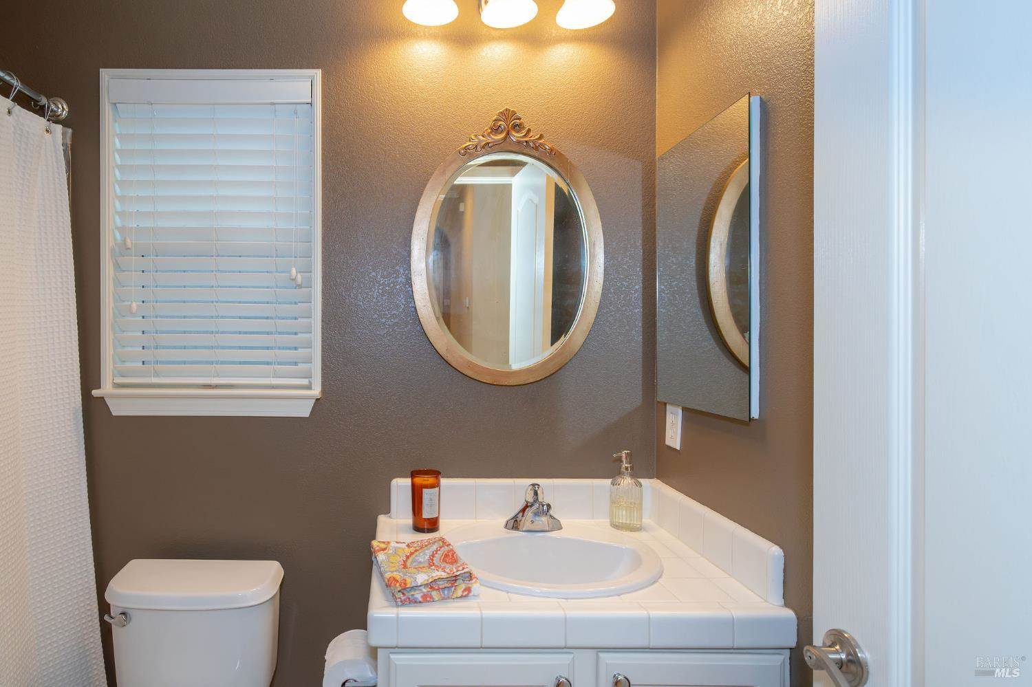 2382 Laylani Court, Santa Rosa, CA 95403