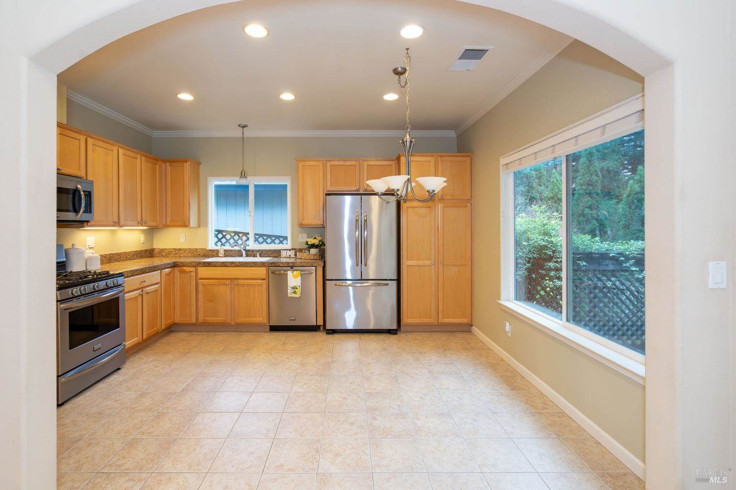 2382 Laylani Court, Santa Rosa, CA 95403