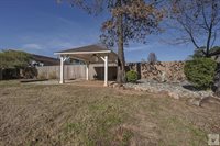 517 Northwest Dr, Wake Village, TX 75501