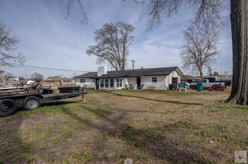 114 South Johnson, DeKalb, TX 75559