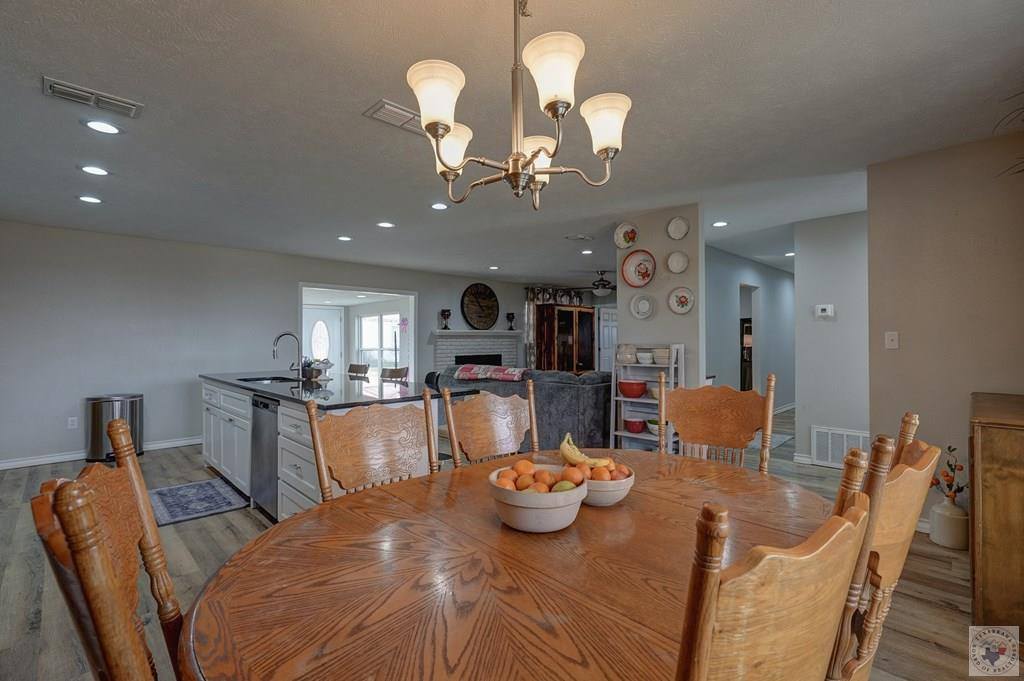 114 South Johnson, DeKalb, TX 75559